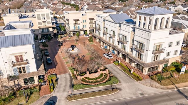 7313 Willow Grove Blvd, Baton Rouge, LA 70810