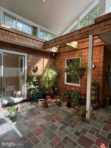 4660 OLEY TURNPIKE RD, Reading, PA 19606