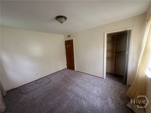 2217 Bacon Park Drive, Savannah, GA 31406