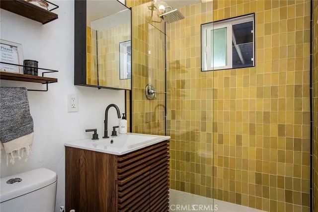 1856 Cambria, Landers, CA 92285