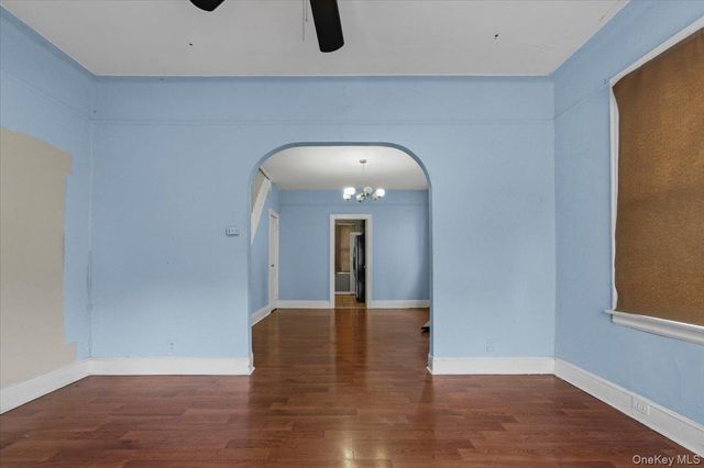 89-23 Vanderveer Street, Queens Village, NY 11427