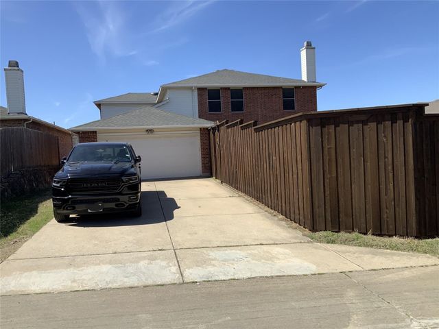2745 Ingram Circle, Mesquite, TX 75181