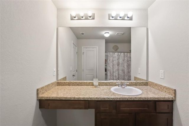 15 LISA Court, Covington, GA 30016