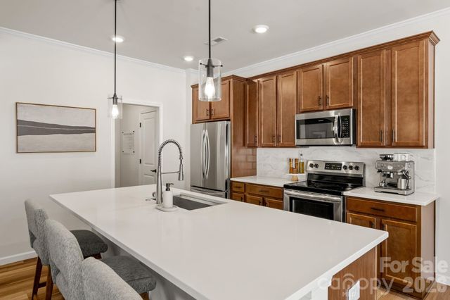 8208 Merryvale Lane, Charlotte, NC 28214