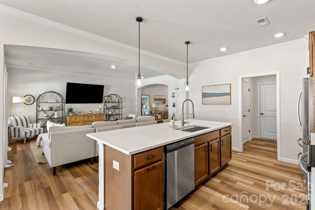 8208 Merryvale Lane, Charlotte, NC 28214