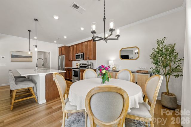 8208 Merryvale Lane, Charlotte, NC 28214