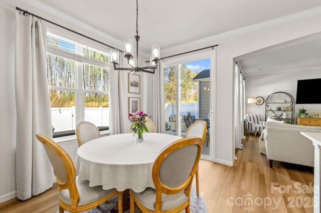 8208 Merryvale Lane, Charlotte, NC 28214