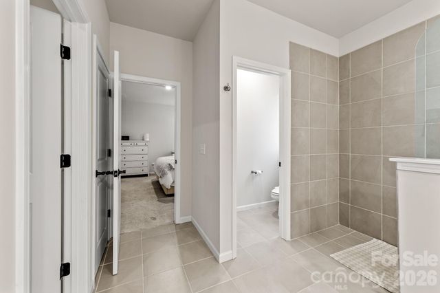 8208 Merryvale Lane, Charlotte, NC 28214