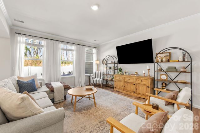 8208 Merryvale Lane, Charlotte, NC 28214