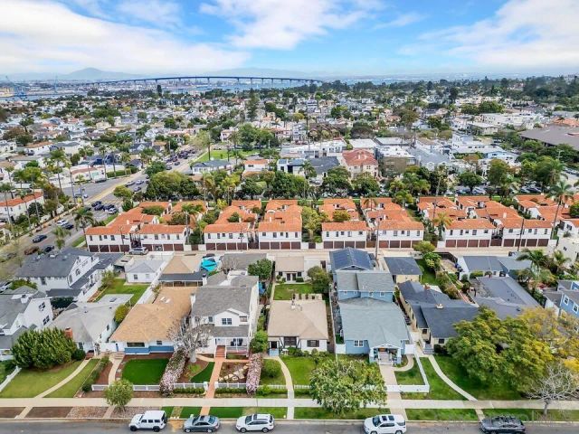 431 H Avenue, Coronado, CA 92118