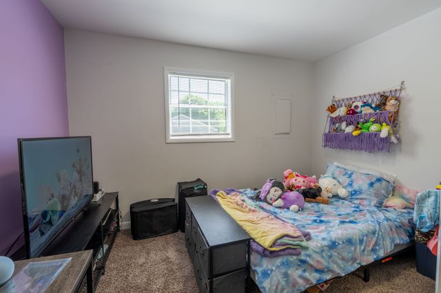 709 Windsor Ave, Lawrenceburg, TN 38464