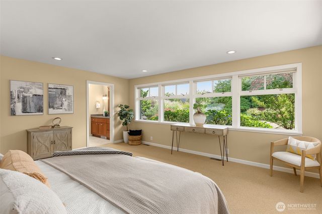 4204 47th Avenue S, Seattle, WA 98118