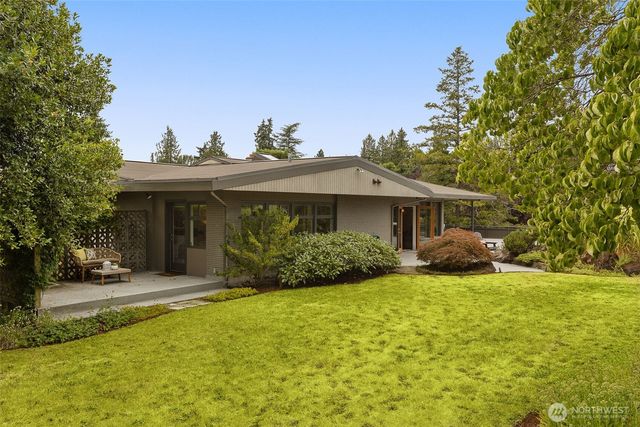 4204 47th Avenue S, Seattle, WA 98118