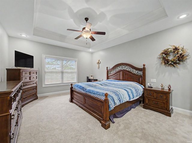 2730 Winfield Drive, Evansville, IN 47725
