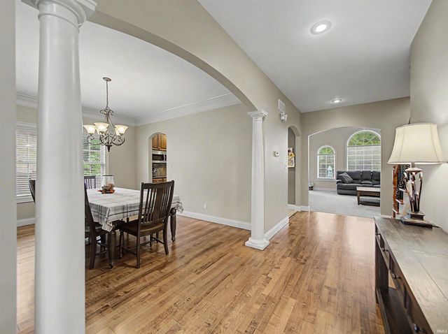 2730 Winfield Drive, Evansville, IN 47725