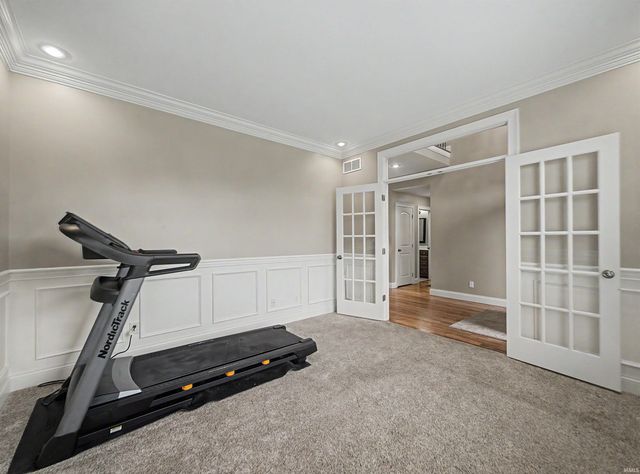2730 Winfield Drive, Evansville, IN 47725