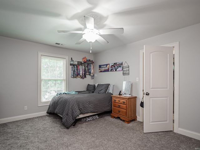 2730 Winfield Drive, Evansville, IN 47725