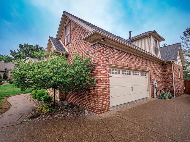 2730 Winfield Drive, Evansville, IN 47725