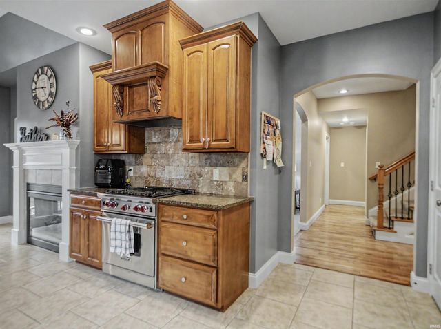 2730 Winfield Drive, Evansville, IN 47725