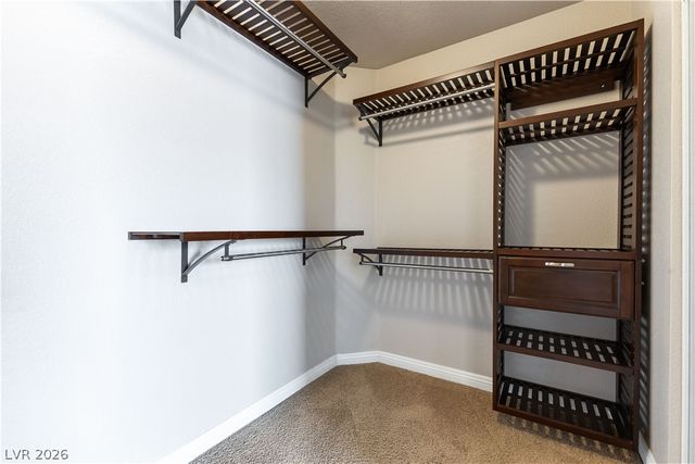 688 Emerald City Avenue, Las Vegas, NV 89183