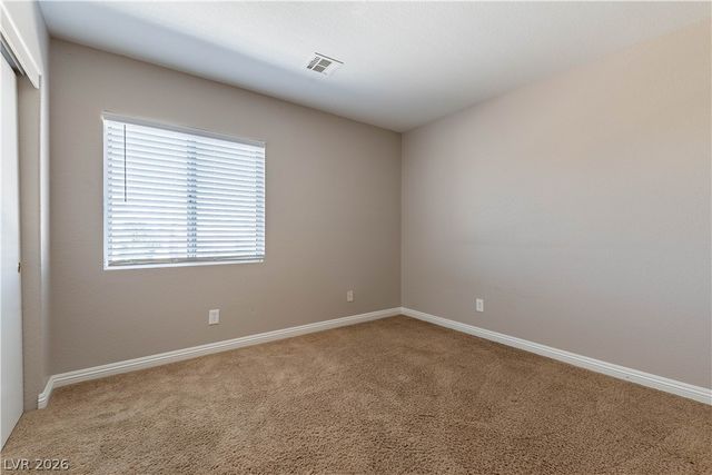 688 Emerald City Avenue, Las Vegas, NV 89183