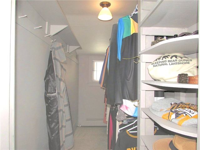 9680 HIGHLAND RD, Mccandless, PA 15237