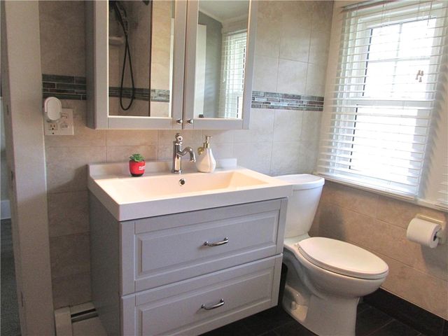 9680 HIGHLAND RD, Mccandless, PA 15237