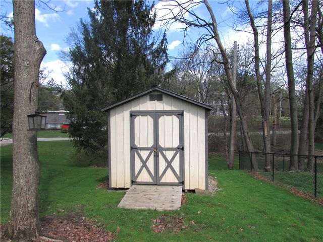 9680 HIGHLAND RD, Mccandless, PA 15237