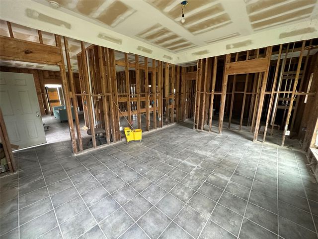 7700 N Fm 1010 Road, Cleveland, TX 77327