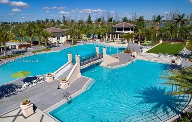 8025 NW 104th Avenue 31, Doral, FL 33178