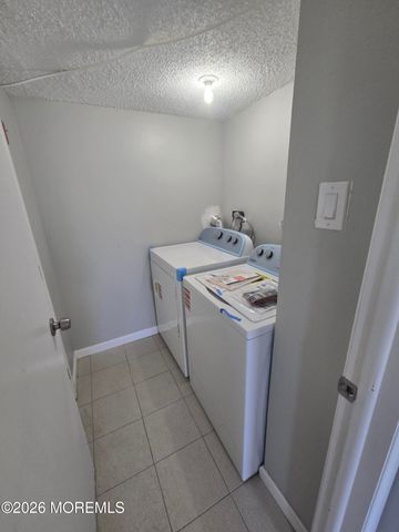 151 Shenandoah Boulevard, Toms River, NJ 08753