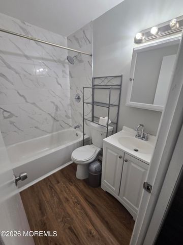 151 Shenandoah Boulevard, Toms River, NJ 08753