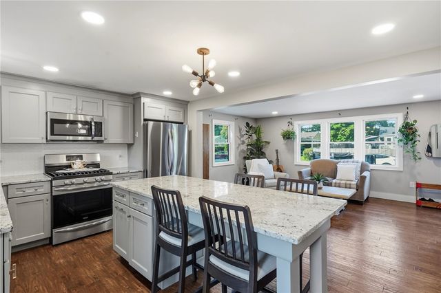 6 Adrian Street, Warwick, RI 02886