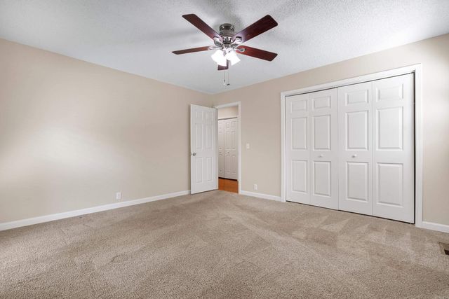 4 Vitoria Lane, Hot Springs Village, AR 71909