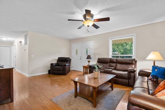 4 Vitoria Lane, Hot Springs Village, AR 71909