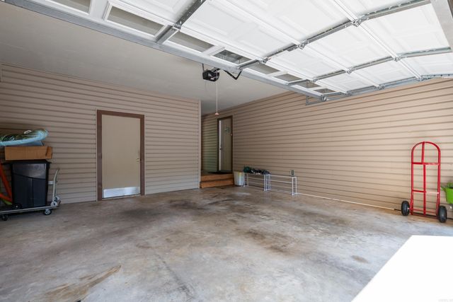 4 Vitoria Lane, Hot Springs Village, AR 71909