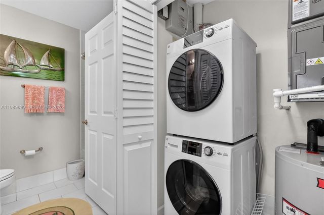 8033 Aberdeen Dr 102, Boynton Beach, FL 33472