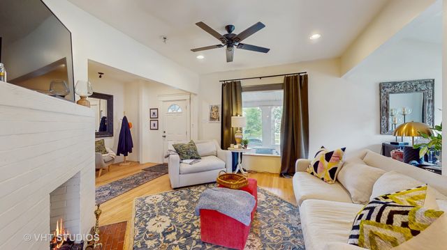 1616 S 6th Avenue, Maywood, IL 60153