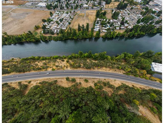 2nd St, Springfield, OR 97477