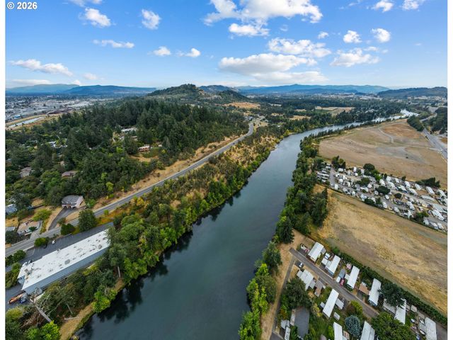 2nd St, Springfield, OR 97477