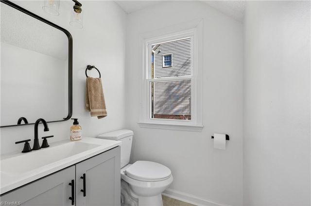 1517 Huffine Mill Road, Greensboro, NC 27405