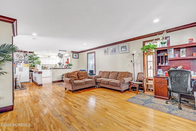 34 Marion Street, Red Bank, NJ 07701