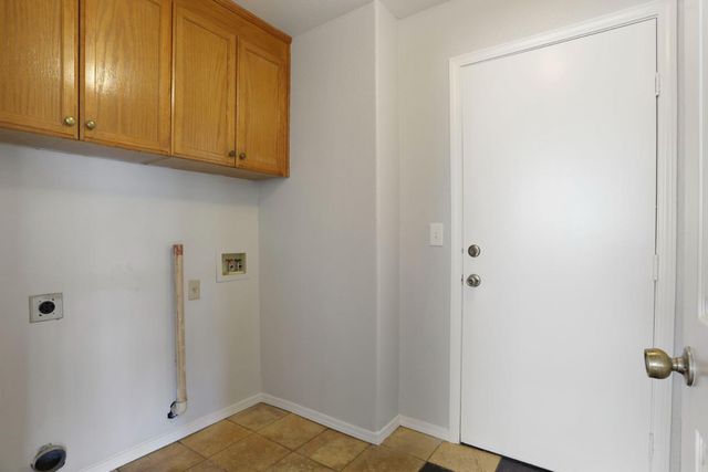6658 El Capitan Cir, Stockton, CA 95210