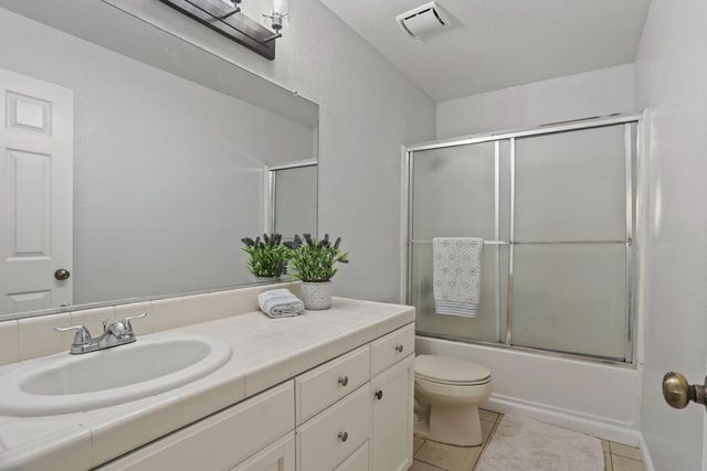 6658 El Capitan Cir, Stockton, CA 95210