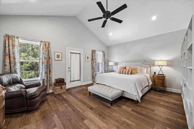 118 E 27th Street B, Houston, TX 77008