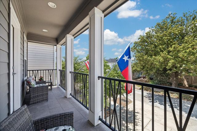 118 E 27th Street B, Houston, TX 77008