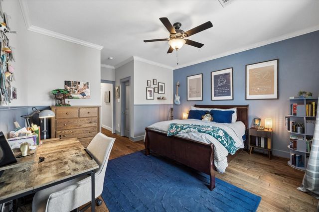 118 E 27th Street B, Houston, TX 77008