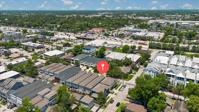 118 E 27th Street B, Houston, TX 77008