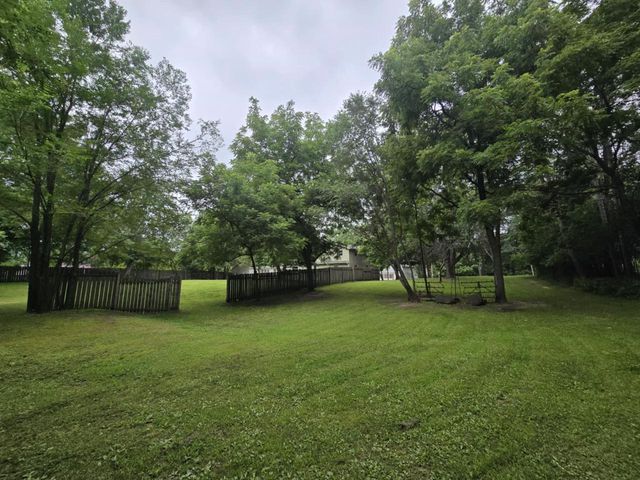 N3724 STATE ROAD 152, Wautoma, WI 54982