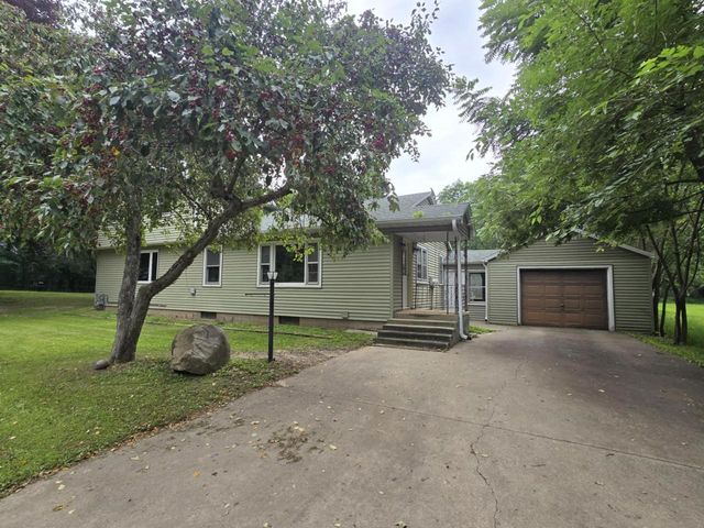 N3724 STATE ROAD 152, Wautoma, WI 54982